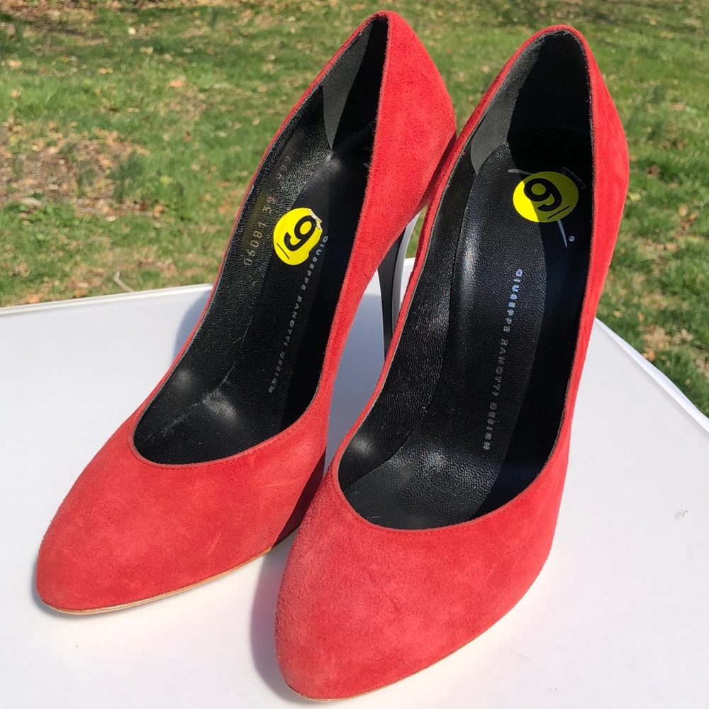 🆕 Giuseppe Zanotti Red ❤️ Suede Pumps Heels 9